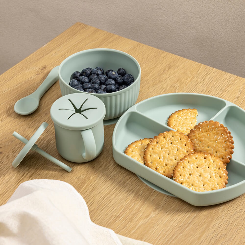 Vaisselle Silicone Bébé 7 Pièces – Eurekakids | Bebeluxe.ma