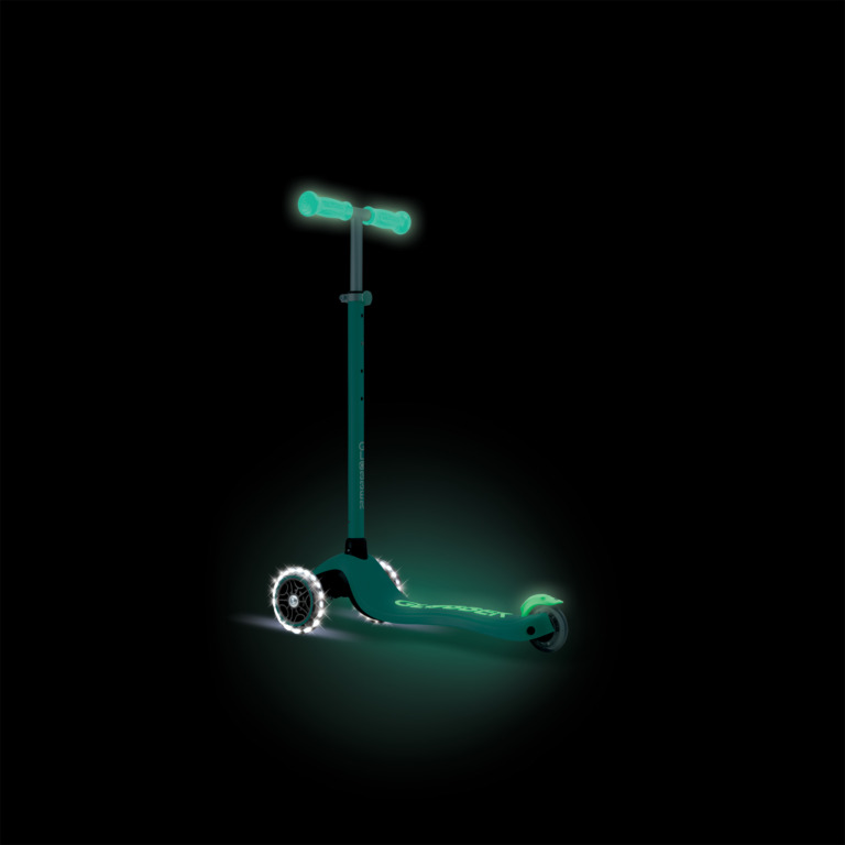 Trottinette Globber PRIMO PLUS LIGHTS GLOW – Mint – Image 6
